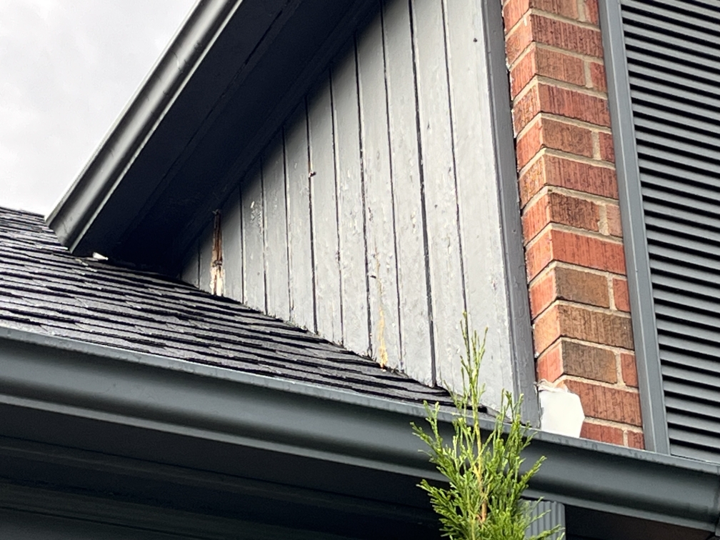 James Hardie siding installed on the front gables of a home in The Kingsway, Toronto